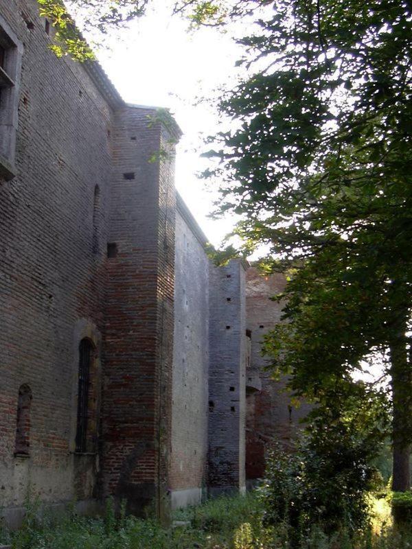 Chateau De Vallègue 외부 사진